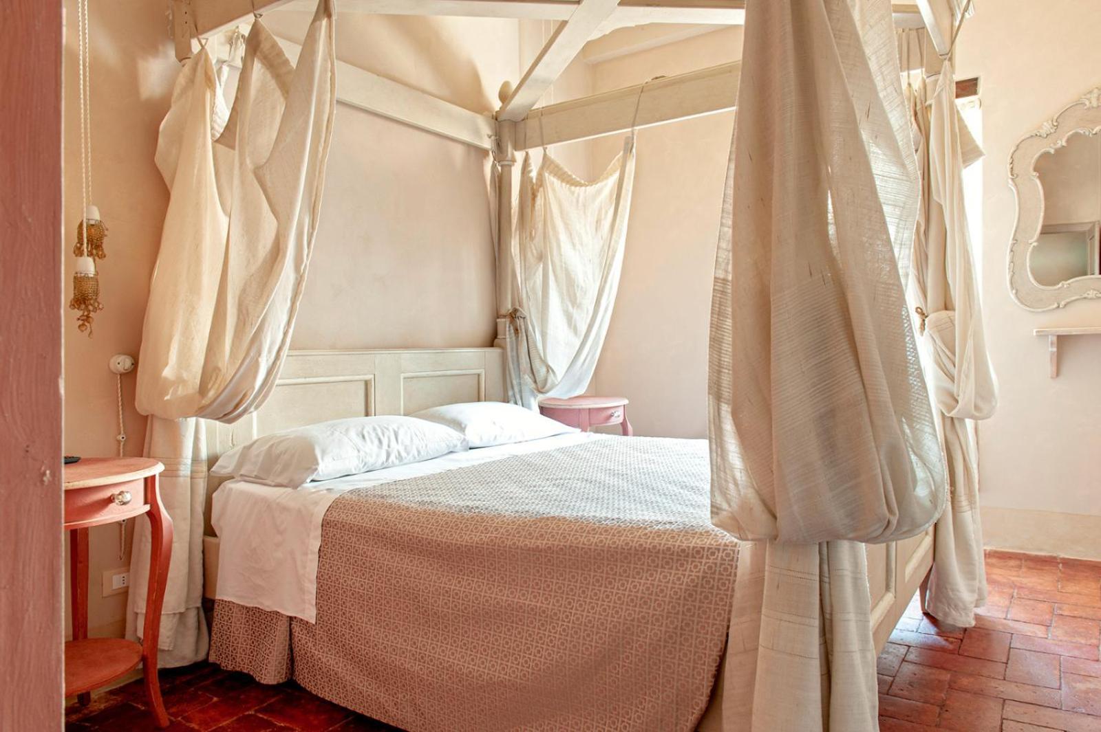 Sermolli Hotel 4*