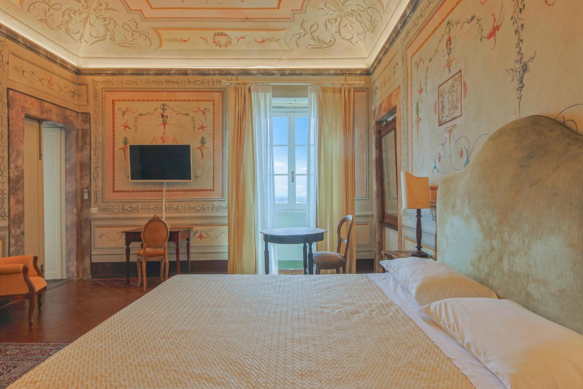 Hotel Sermolli 4*